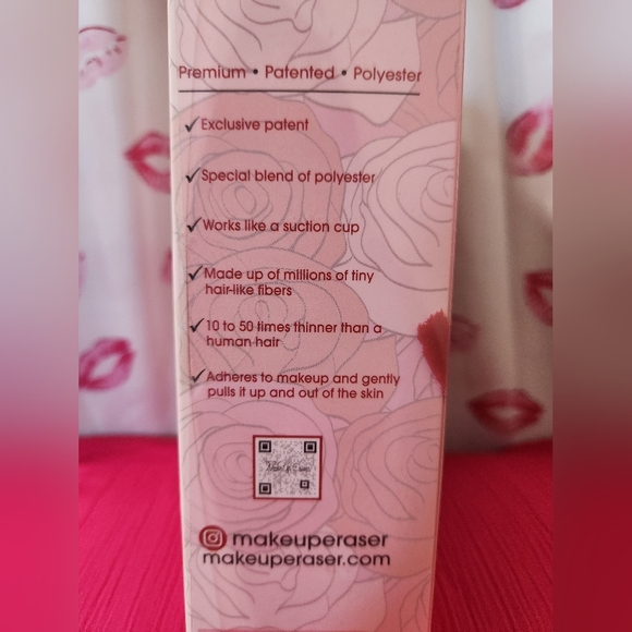 MakeUp Eraser 'Roses' 7 Day Set - Picture 3 of 10